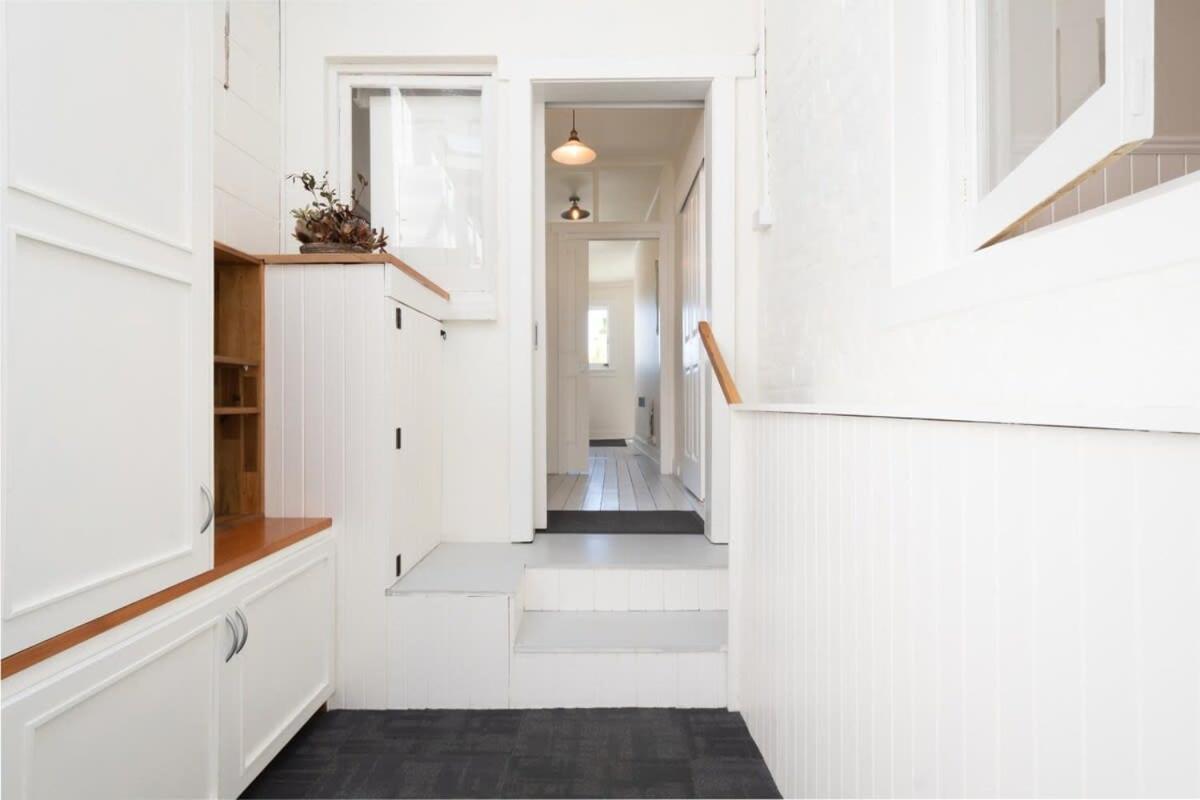 Charming On Charles Villa Launceston Bagian luar foto